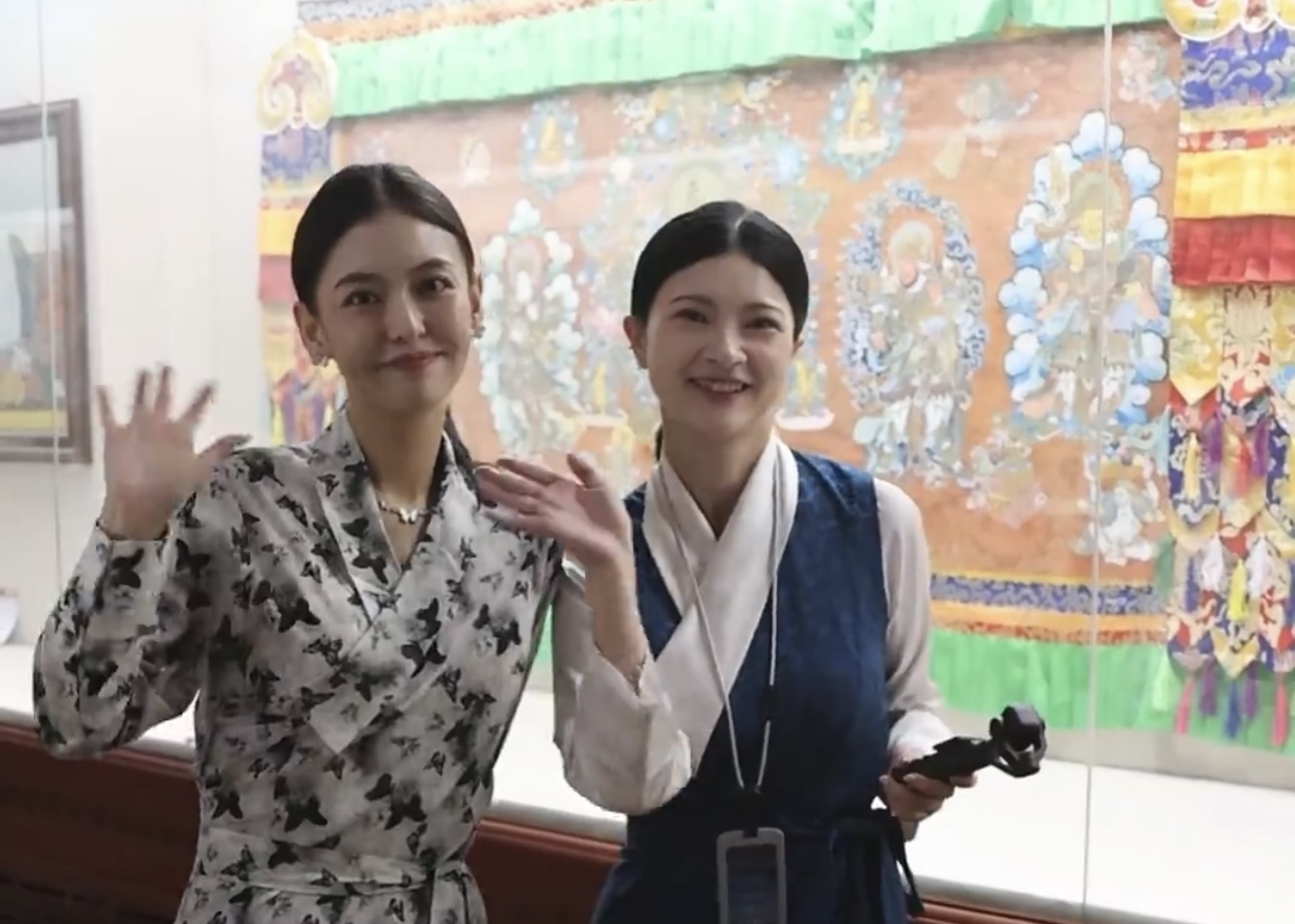 “圣境甘南·心灵之旅”第二届甘南之旅全球媒体发布系列活动丨听听国际友人怎么说 Oksana（乌克兰）：“执笔唐卡体验 在色彩间邂逅内心平和”